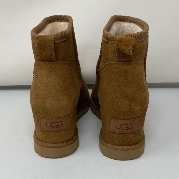 UGG Classic Femme Mini Wedge Boot*US 6,10 $190 - Picture 6 of 7